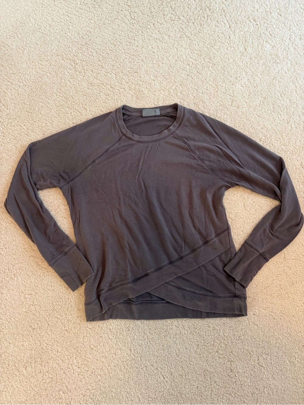 Athleta Women’s Long Sleeve in Purple-ish gray